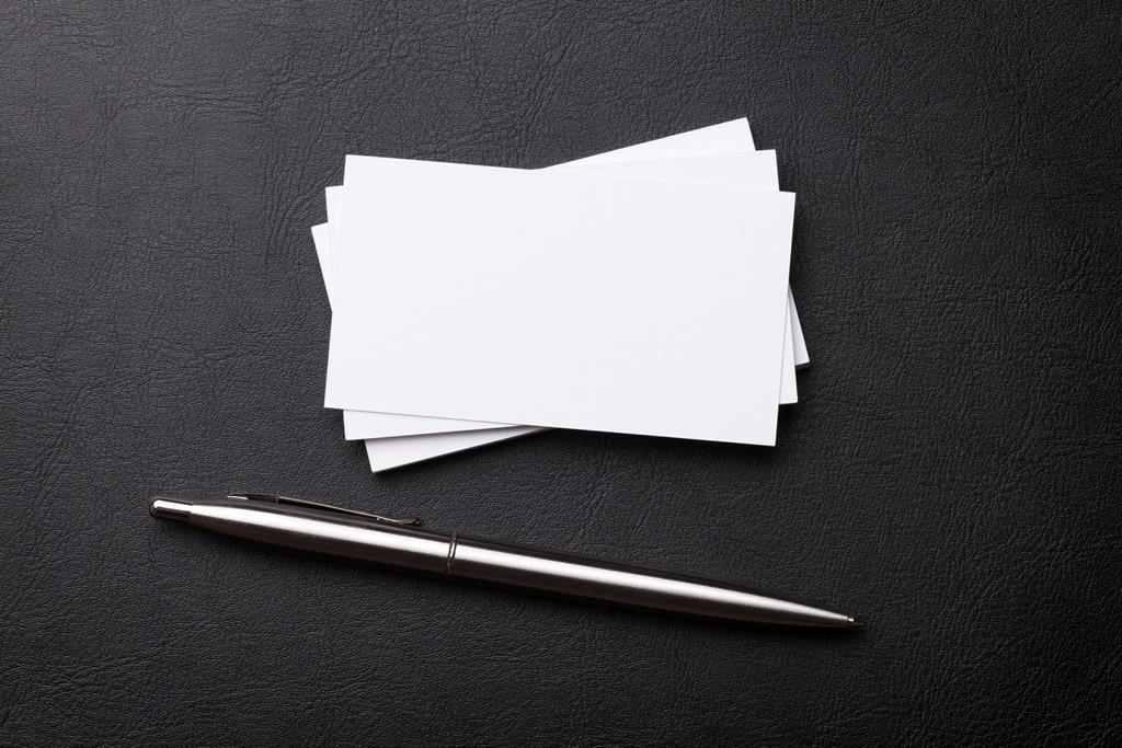 Wizytówki z długopisem2019-06-03/handyman-blank-business-card-as-copy-space-L6MCWN7_(Copy).jpg|miedz
